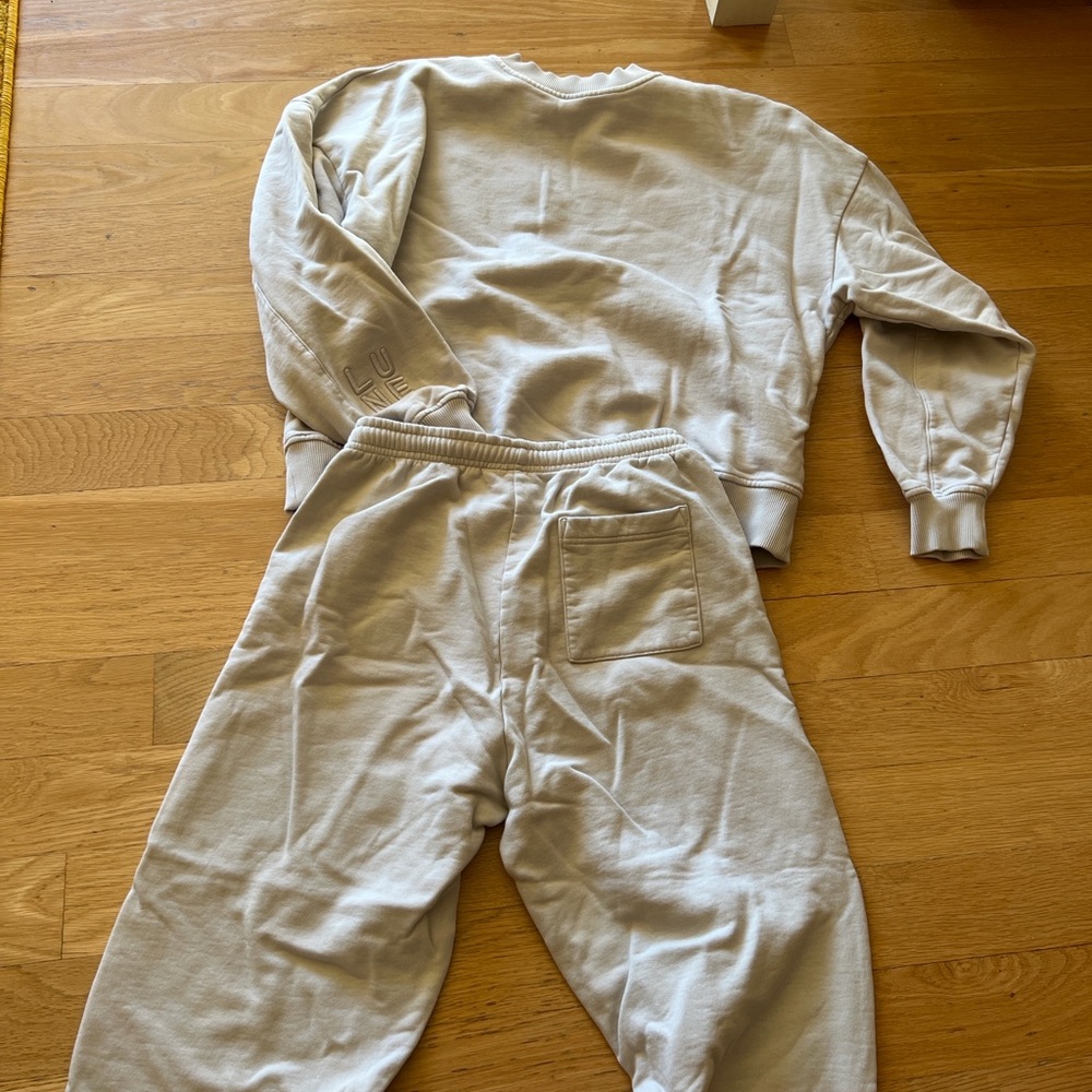 Women's Cream Sweatpants
